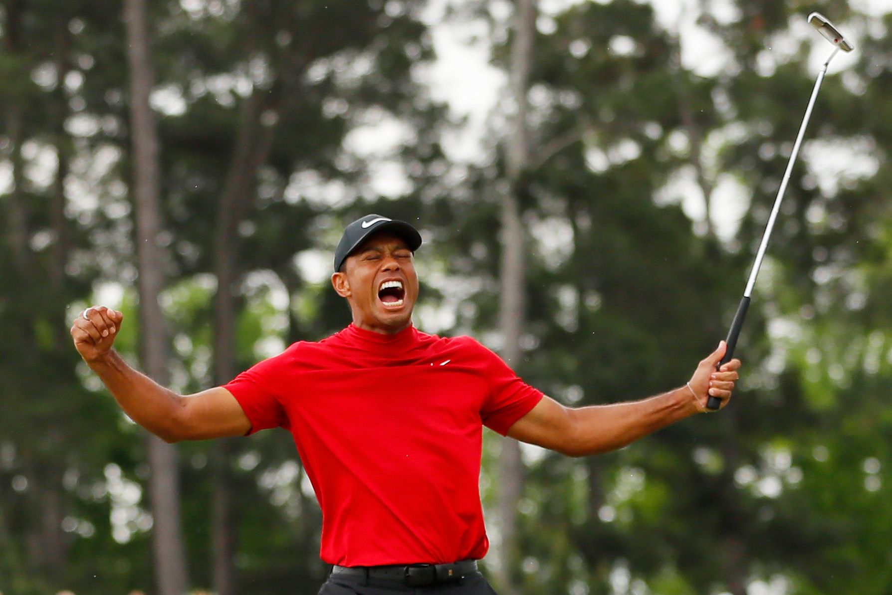 A Symmetry To Tiger S Fifth Masters Crown 22 Years After His First The Boston Globe