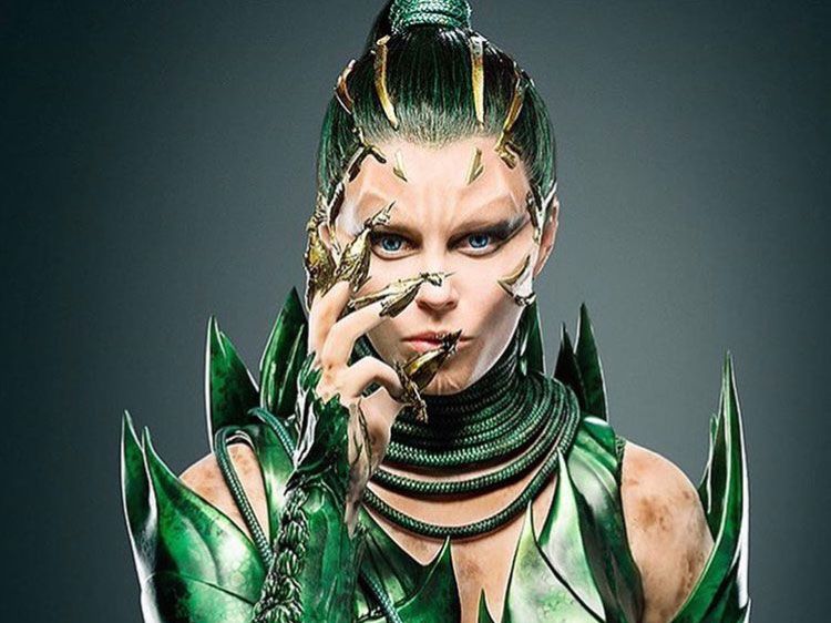 Elizabeth Banks Hunger Games Porn - Power Rangers' First Look: Elizabeth Banks Stars As Rita ...