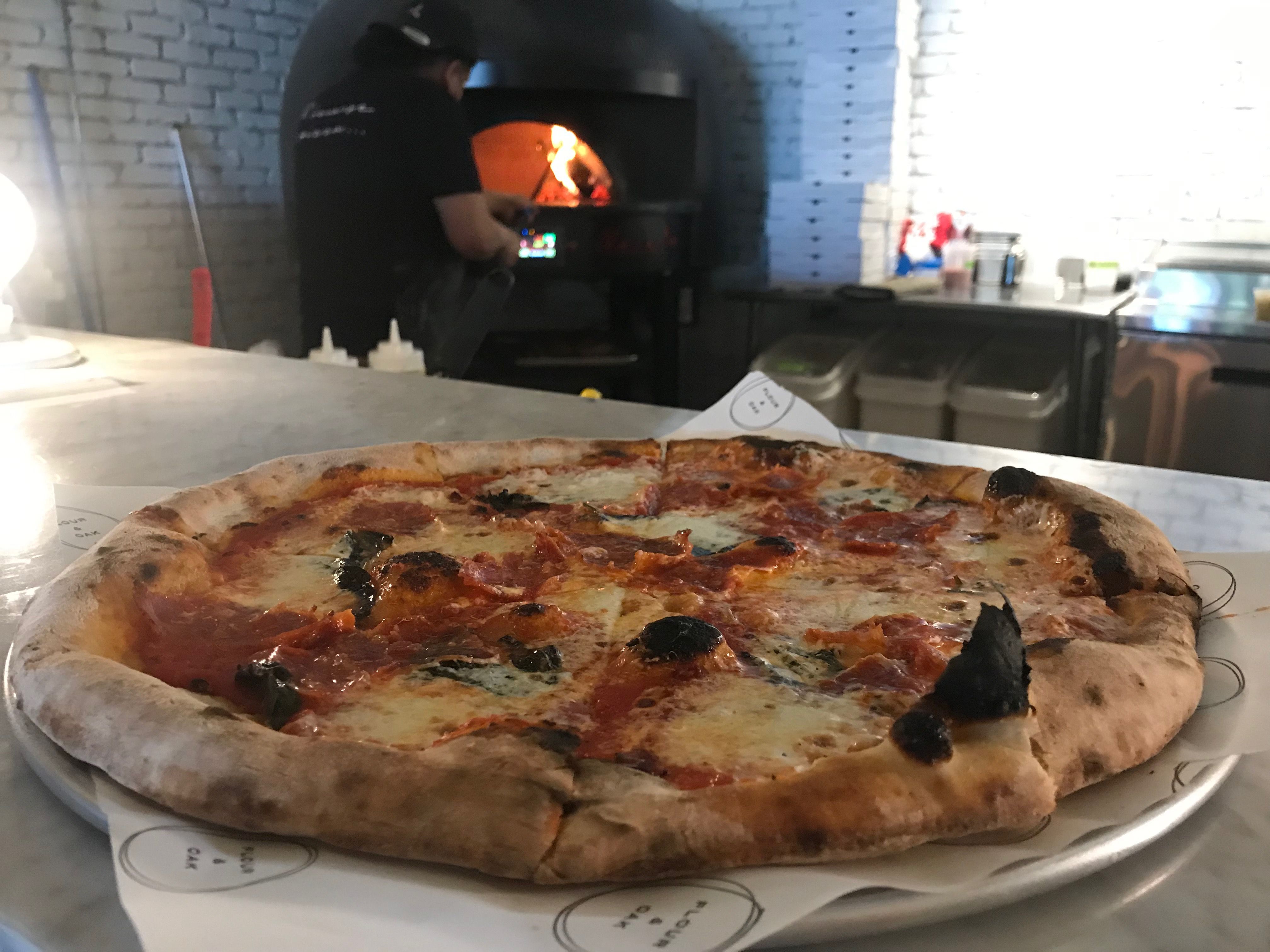 Flour Oak What To Expect From Nyc S Newest Pizzeria