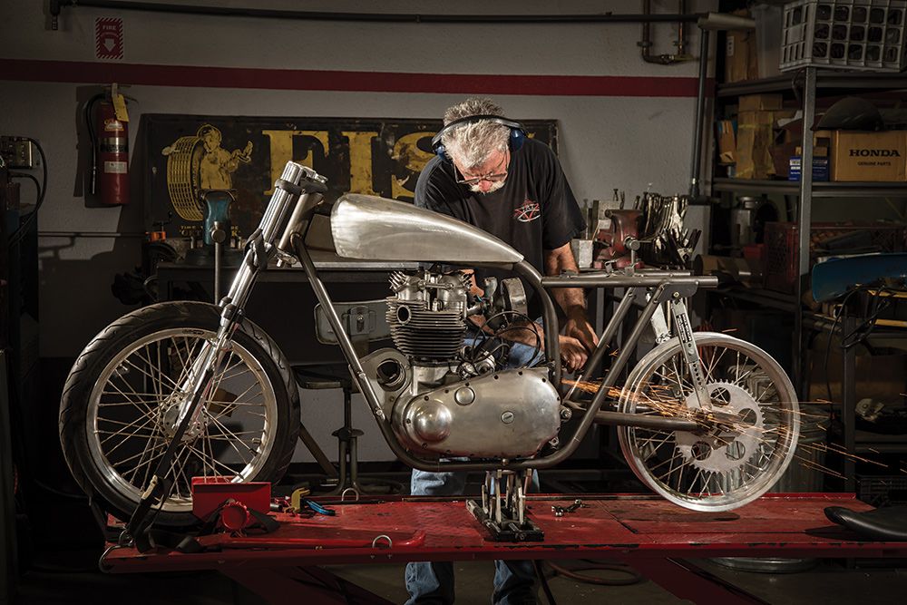 Trackmaster Keeps The Art Of Custom Dirt Track Frames Alive Motorcyclist