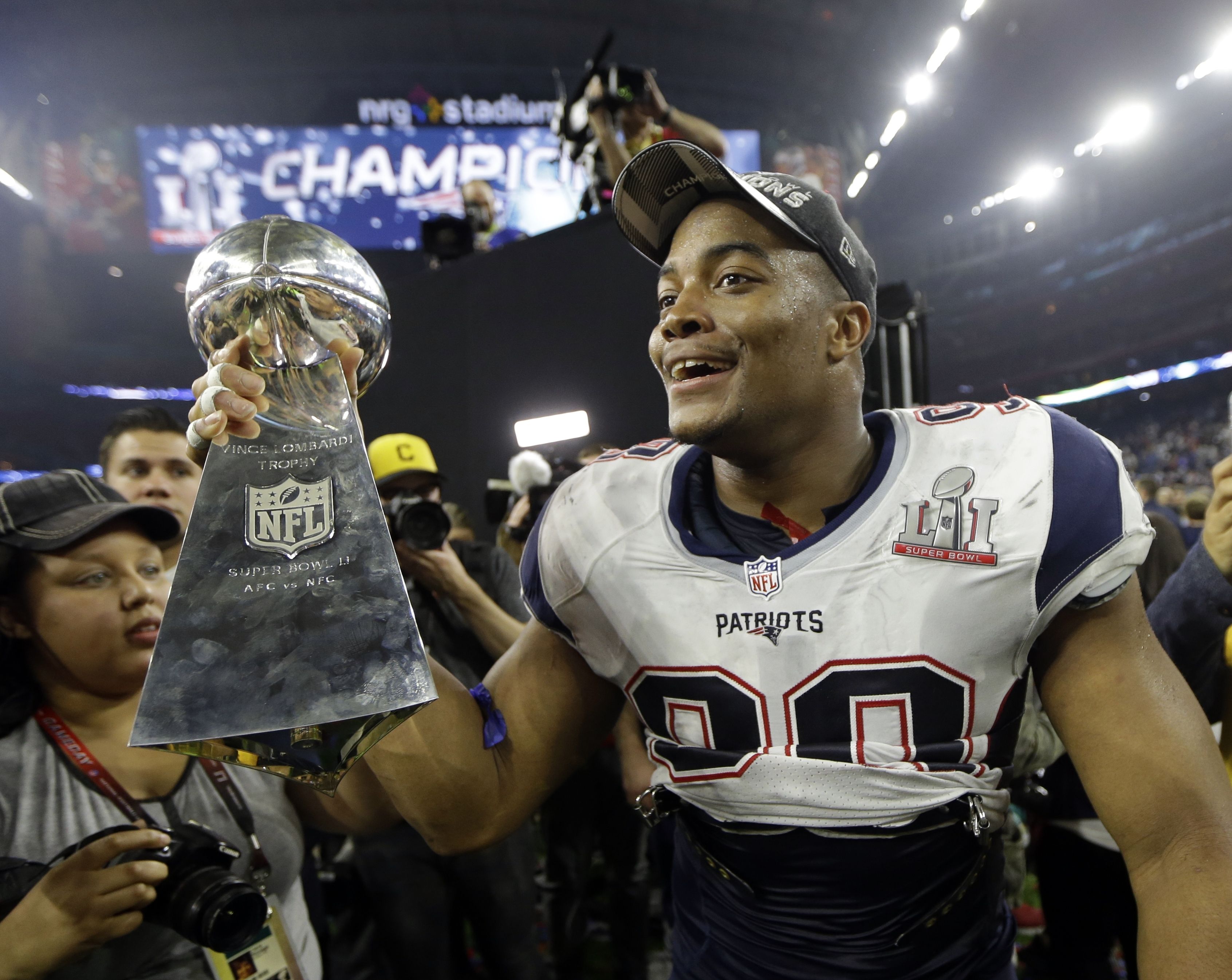 Trey Flowers leaving Patriots with 2 Super Bowl rings - al.com