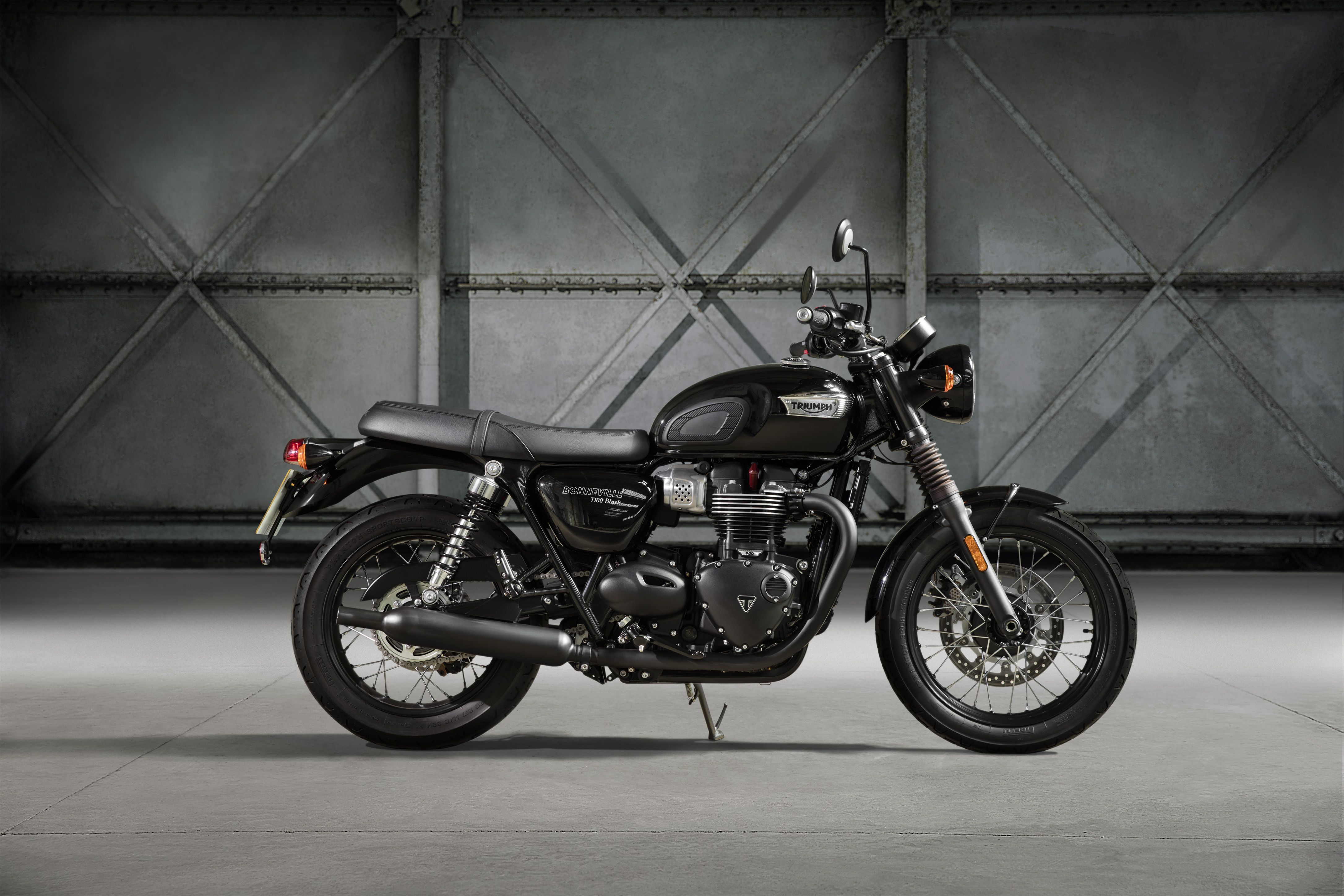 2017 Triumph Bonneville T100 First Ride Motorcycle Review Cycle World