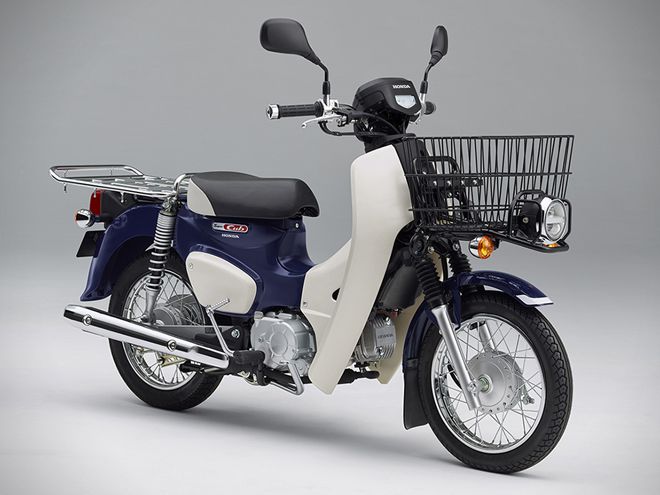 The Honda Super Cub Is Updated For 2018 And Cuter Than Ever Cycle World