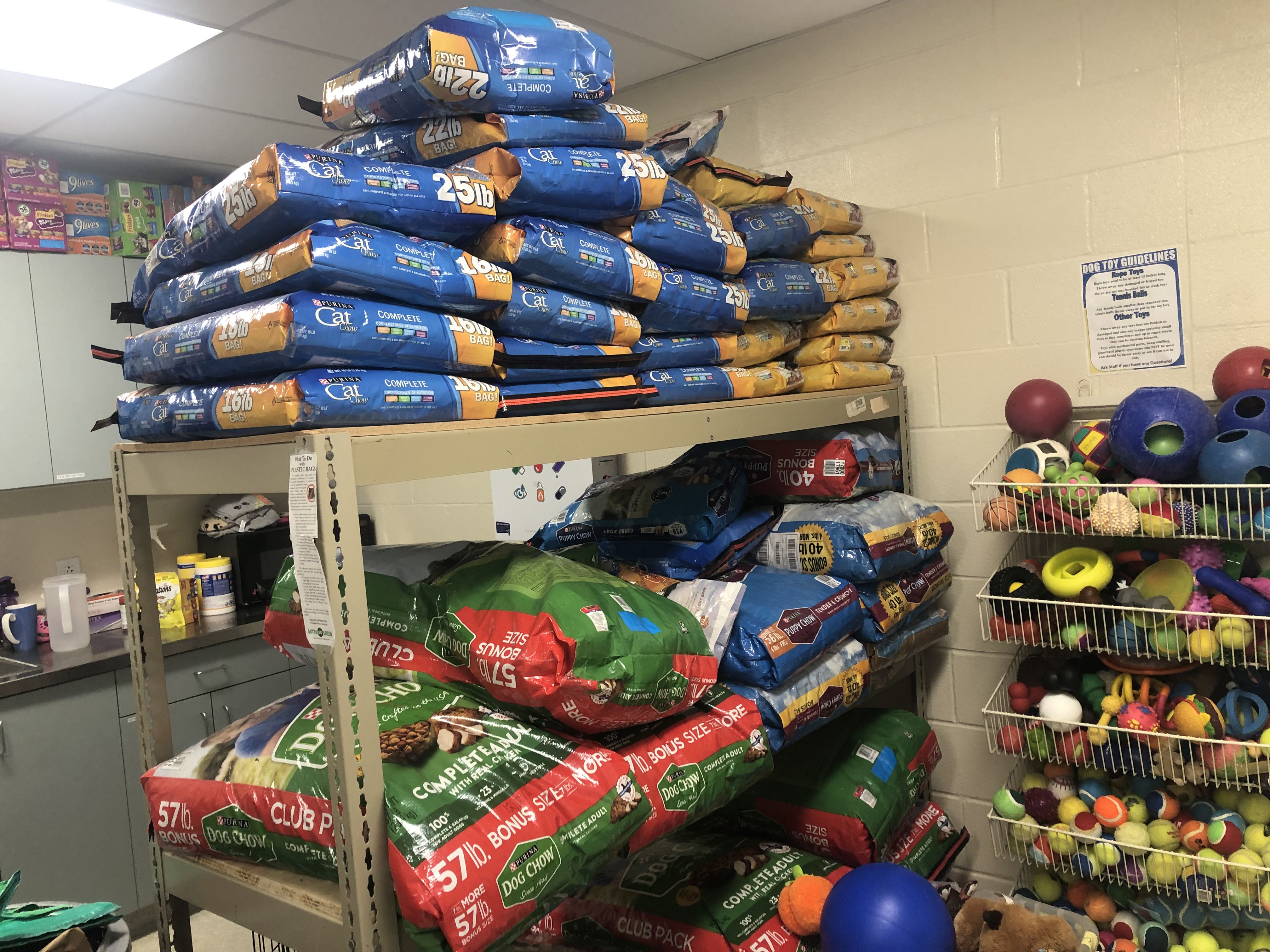 Free Pet Food Pantry Launches In Geauga Similar Cleveland Program