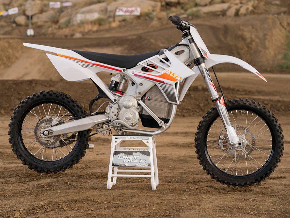 2018 Alta Redshift Mxr First Ride Review Cycle World