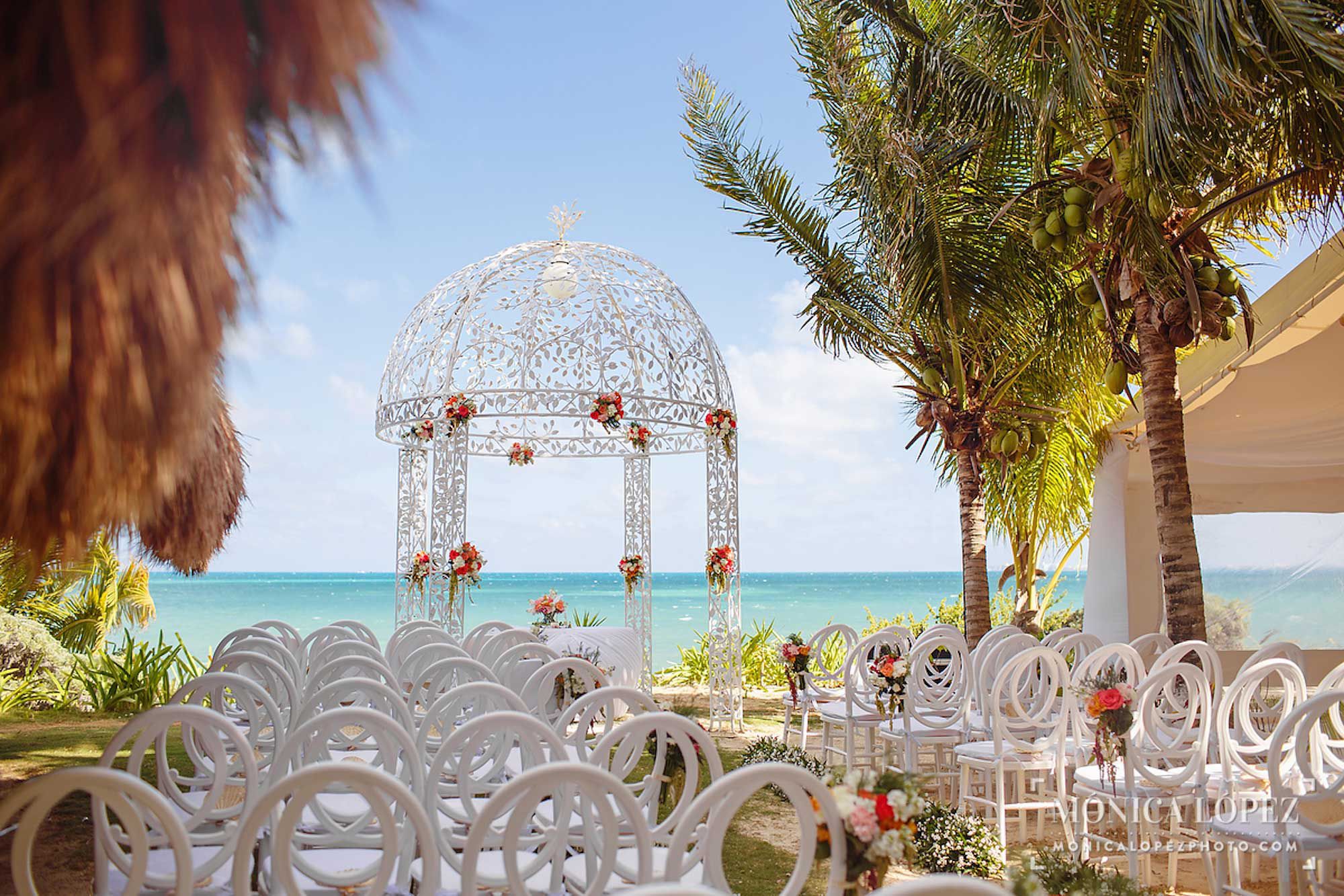 Getting Married In Mexico Islands