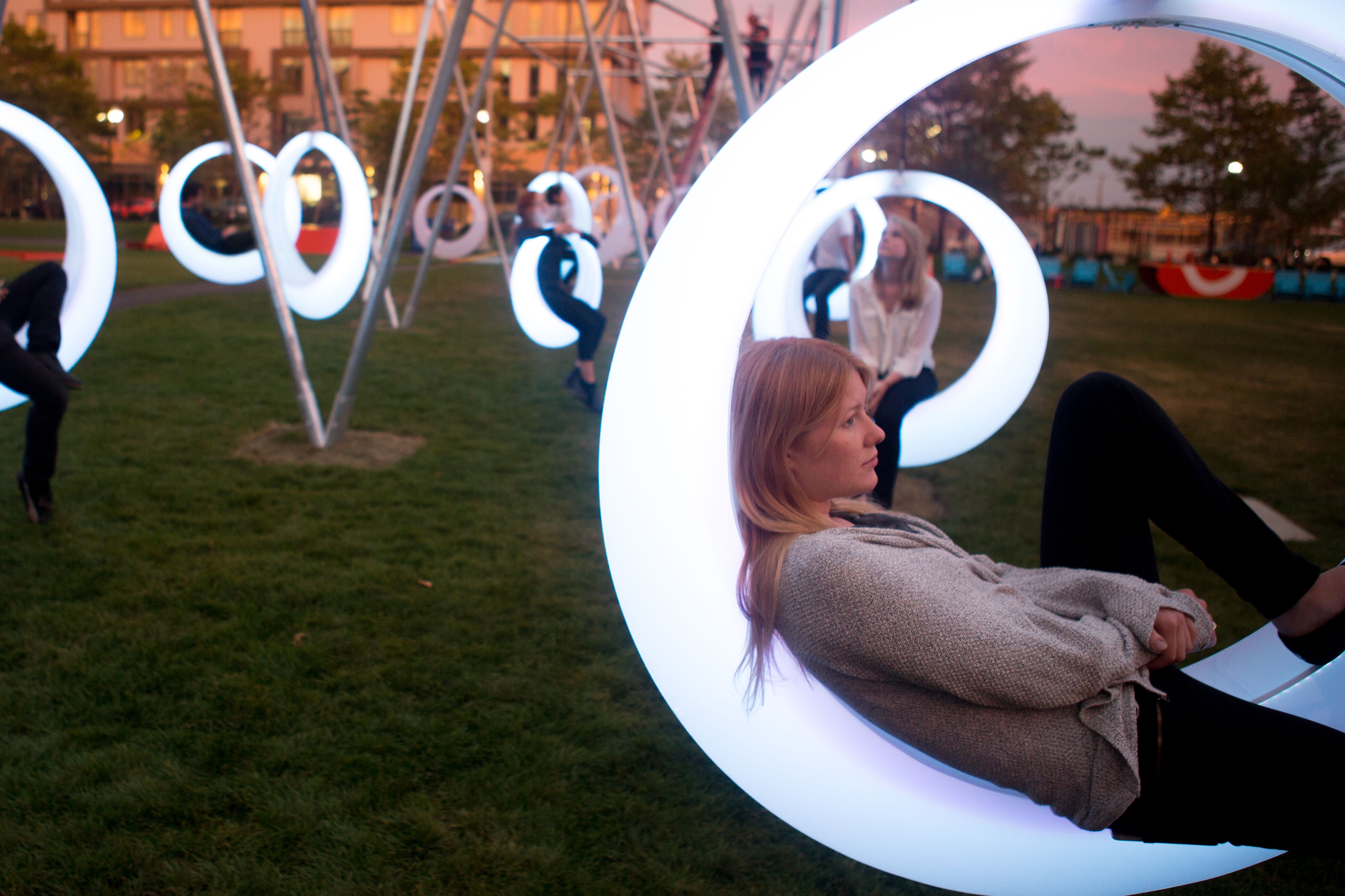 Swing Time Lights Up The Lawn On D The Boston Globe