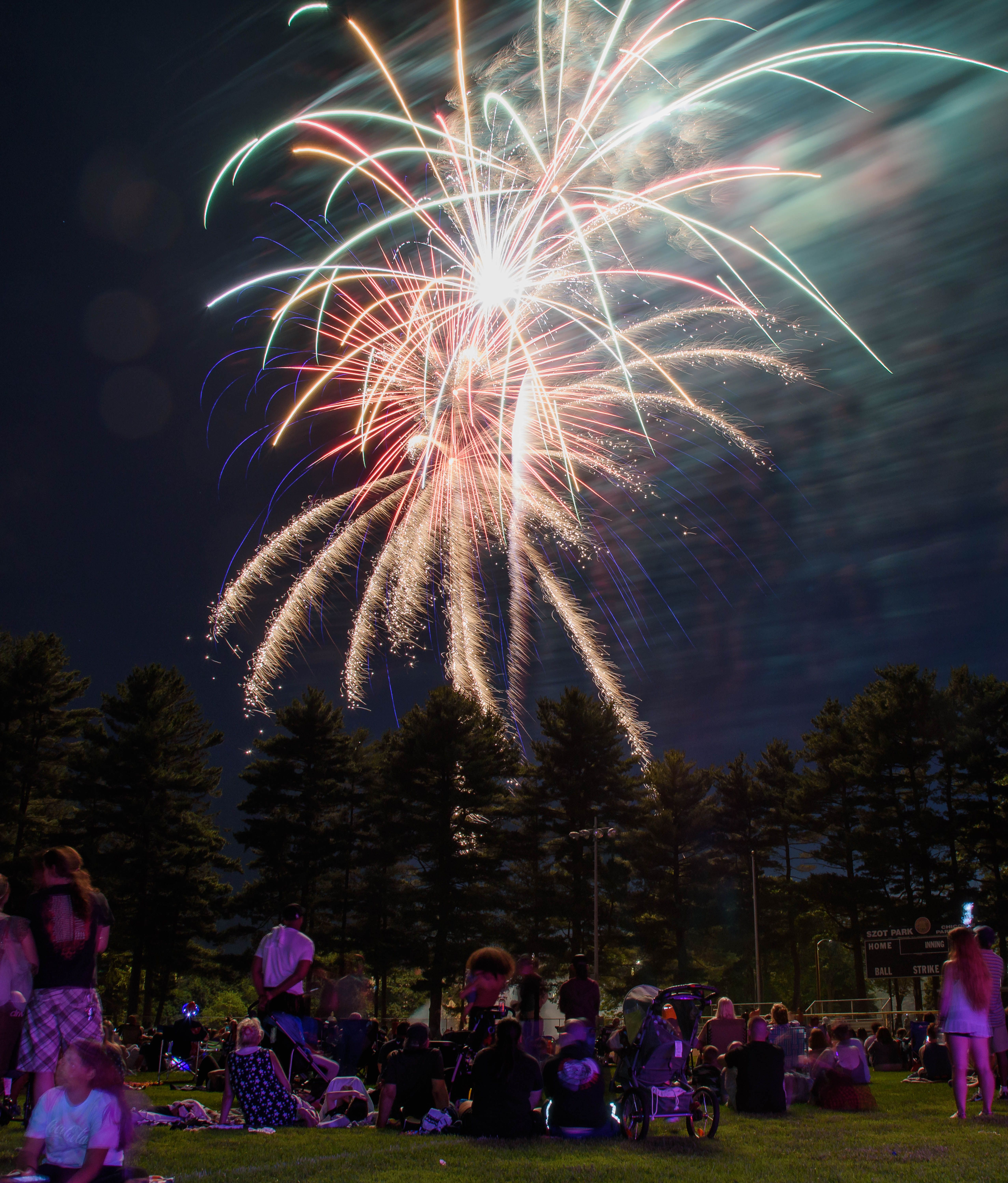 Fireworks Draw Crowd To Szot Park In Chicopee Masslive Com