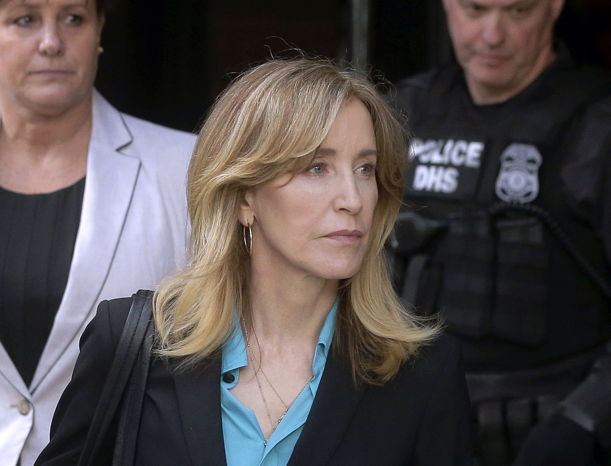 Felicity Huffman 12 Other Parents To Plead Guilty In College