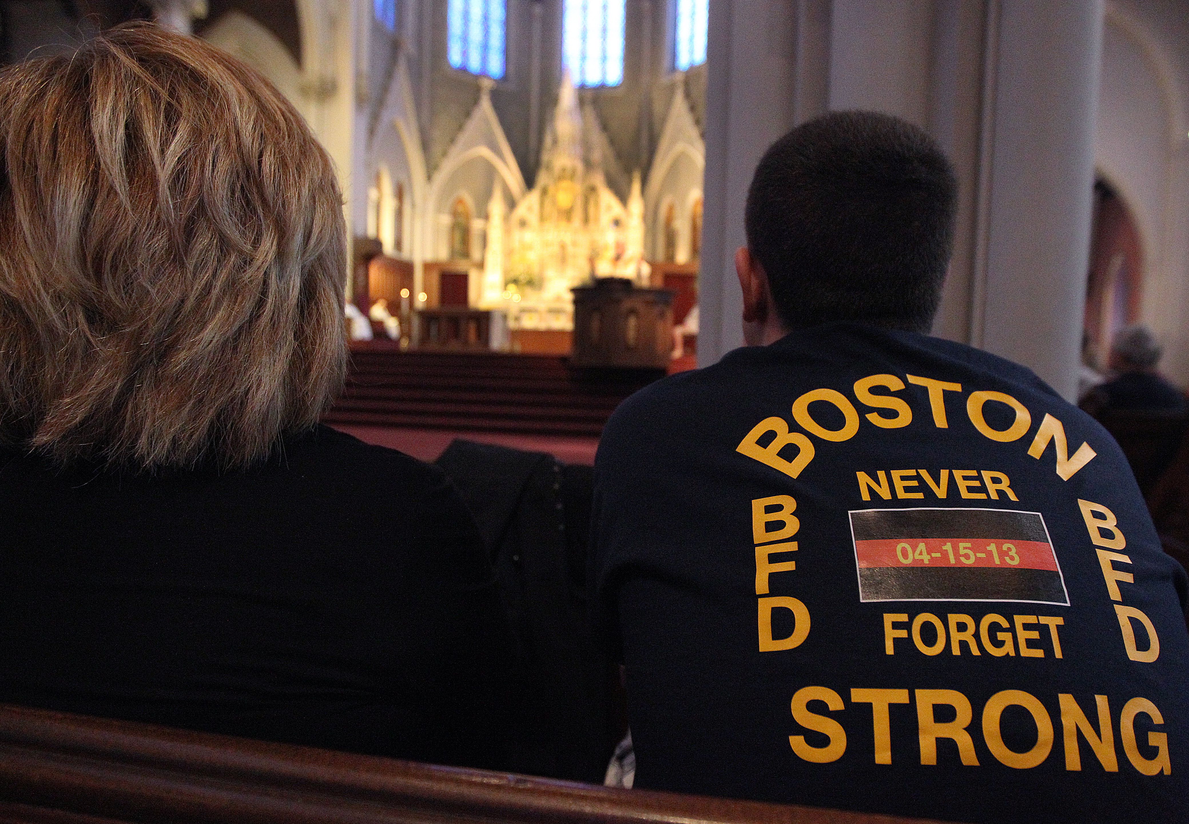 boston strong bruins shirt